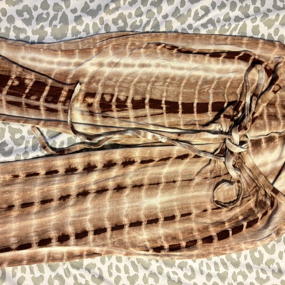 Tie dye drawstring halter & pants set - Picture 5 of 7